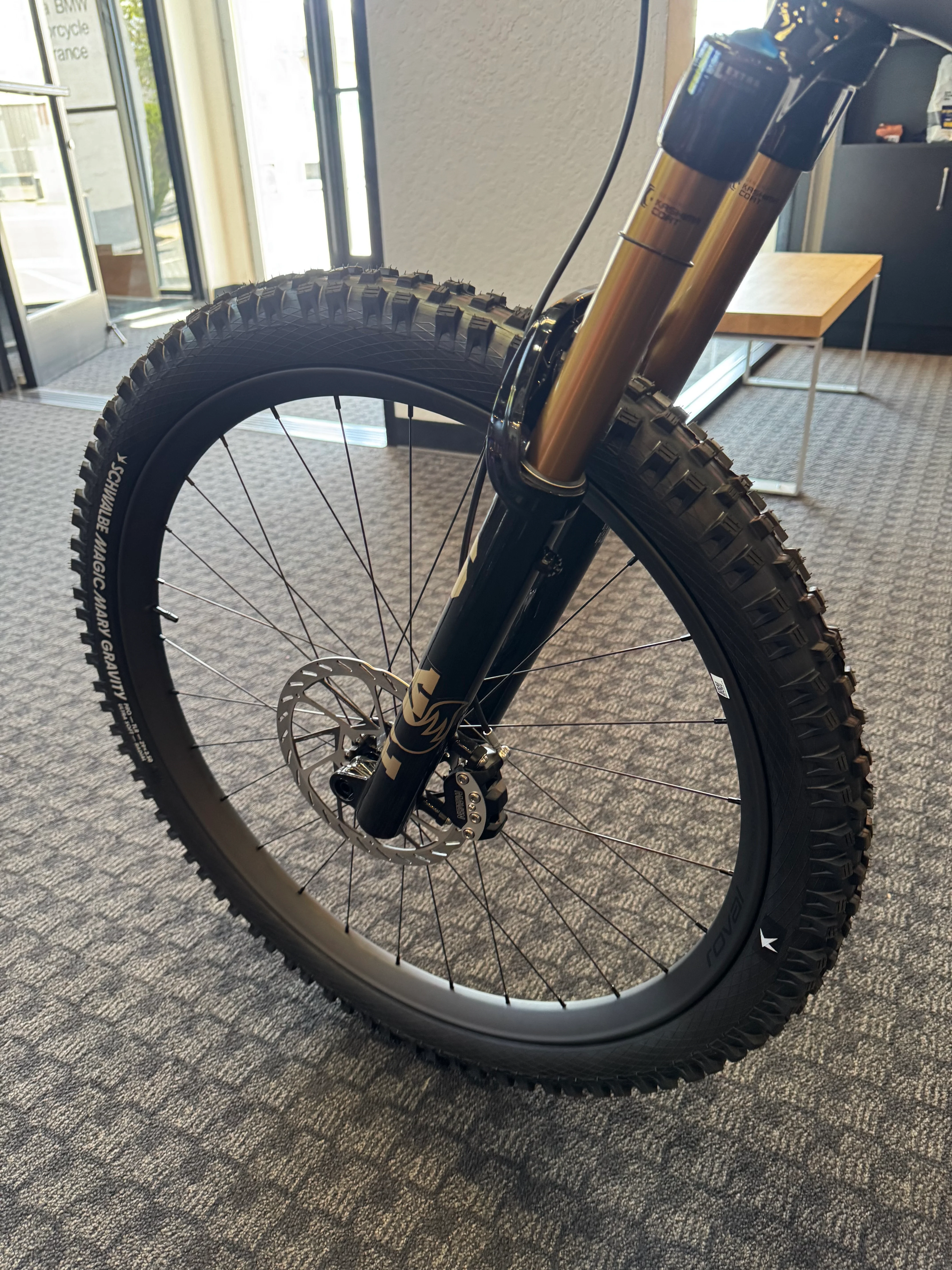 2026 S-Works Stumpjumper 15 EVO - Size S4 - Image 12
