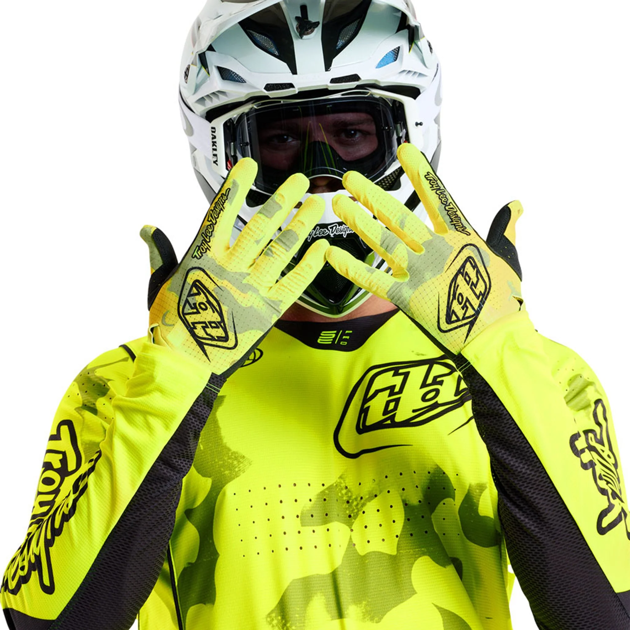 Air Gloves - Image 36