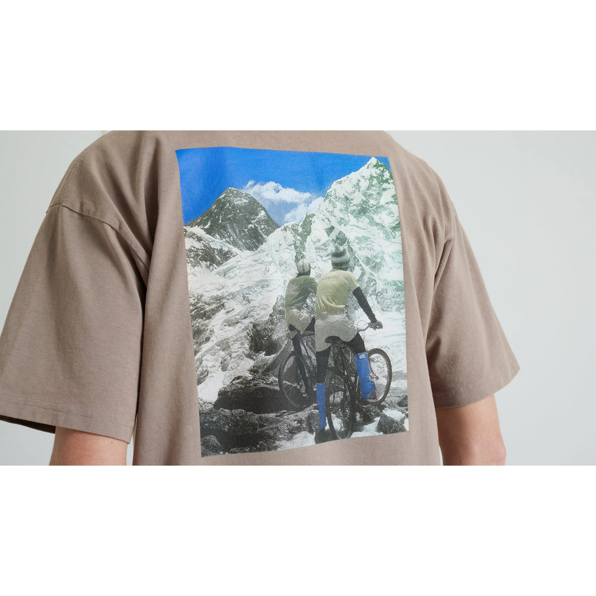 Graphic Short Sleeve Relaxed T-Shirt - Image 31