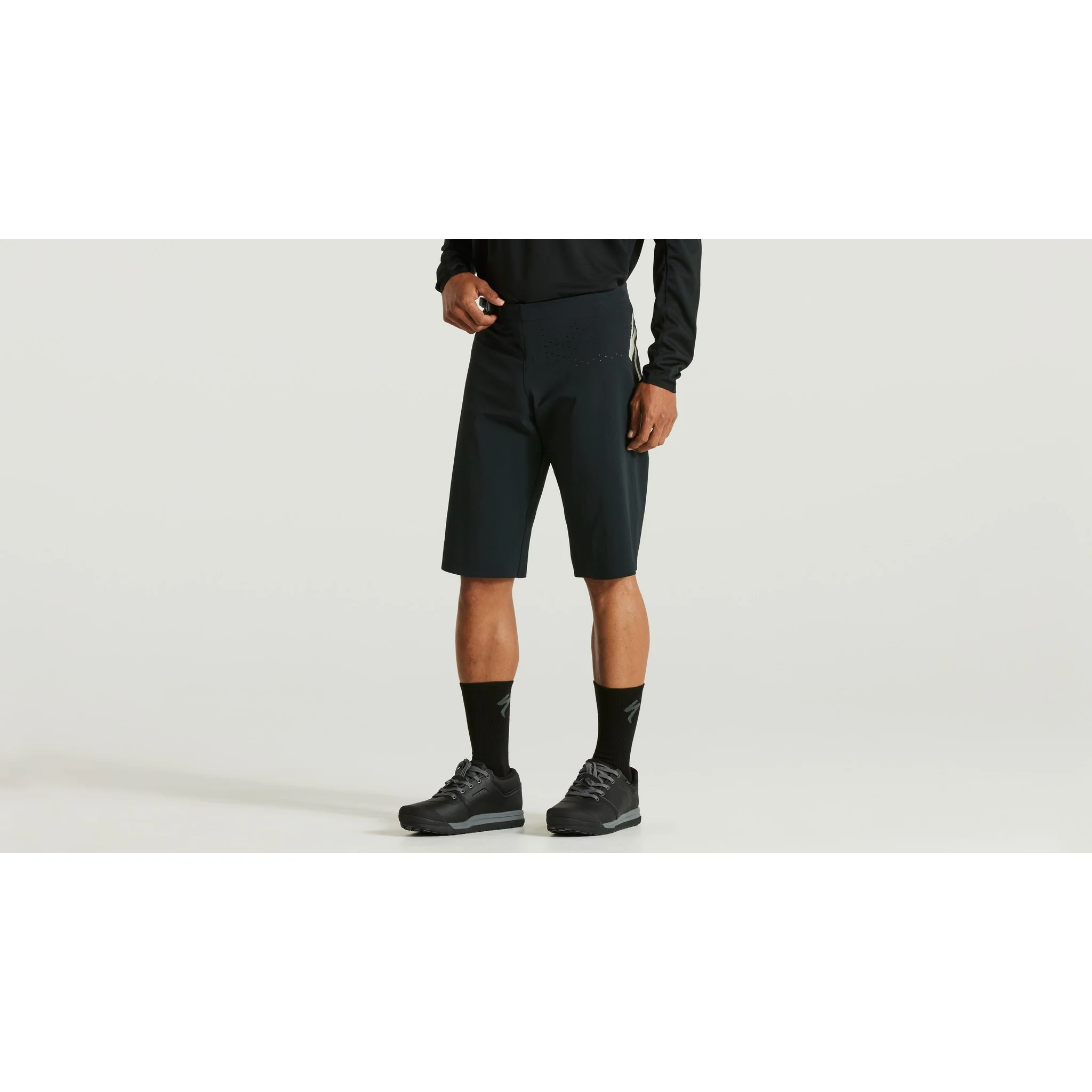 Gravity Shorts - Image 4