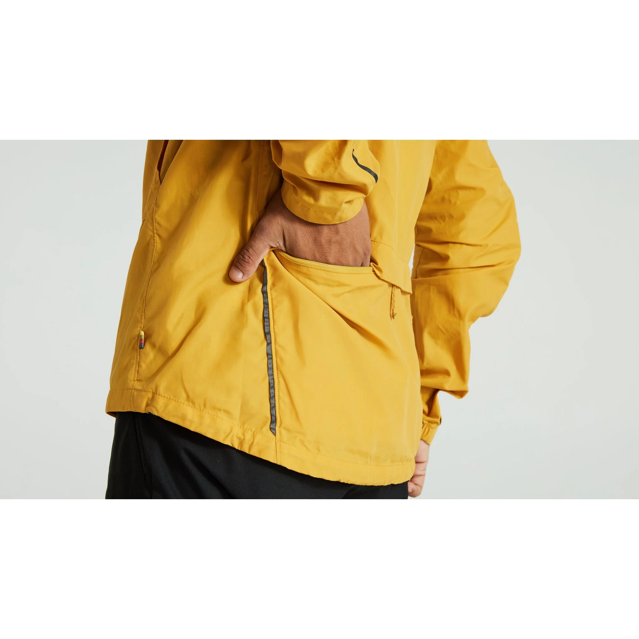 Men's Specialized/Fjällräven Rider's Wind Jacket - Image 19