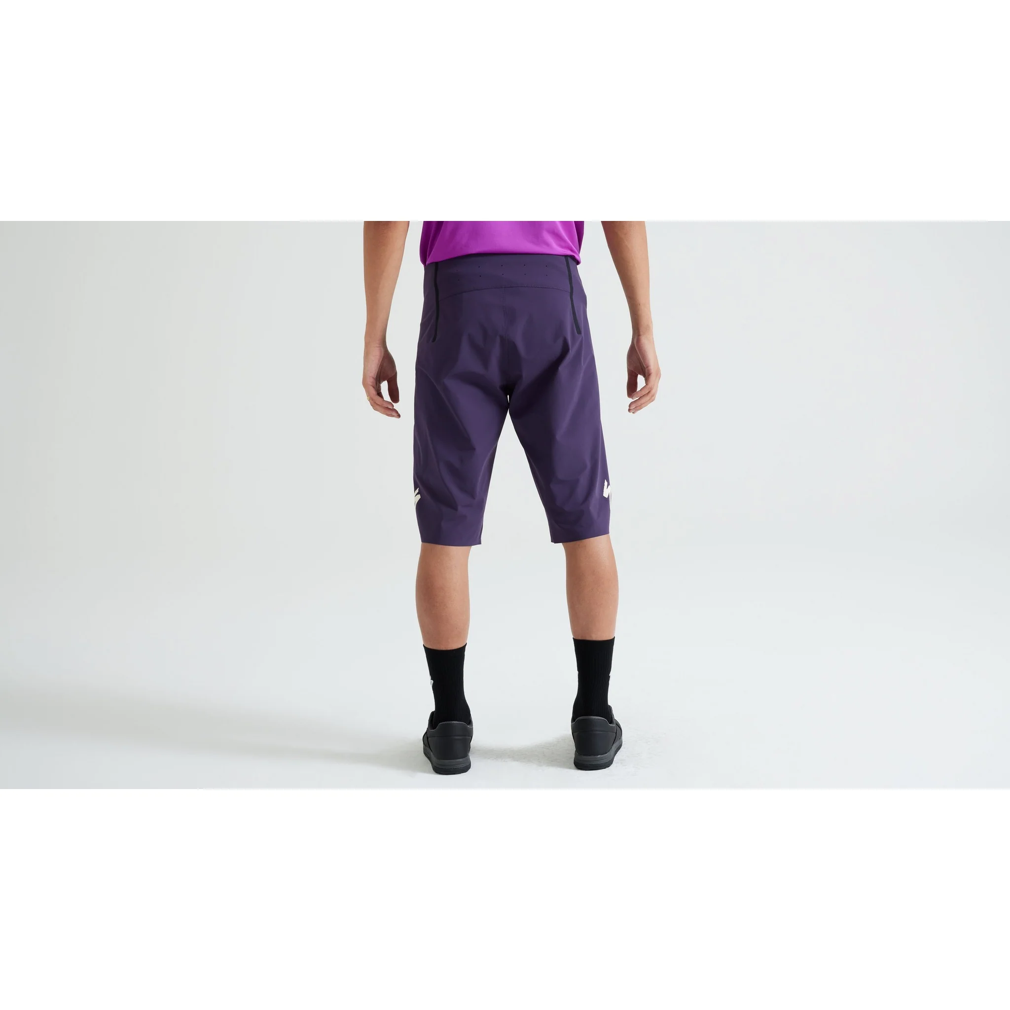 Men's Trail Air Shorts - Image 20