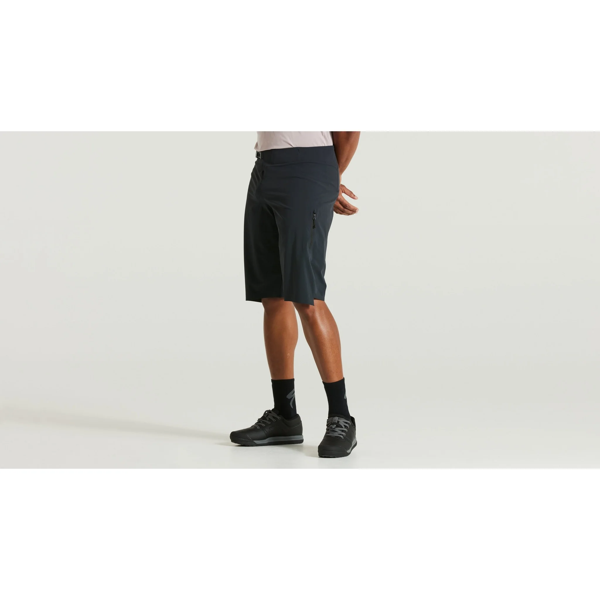 Men's Trail Air Shorts - Image 3
