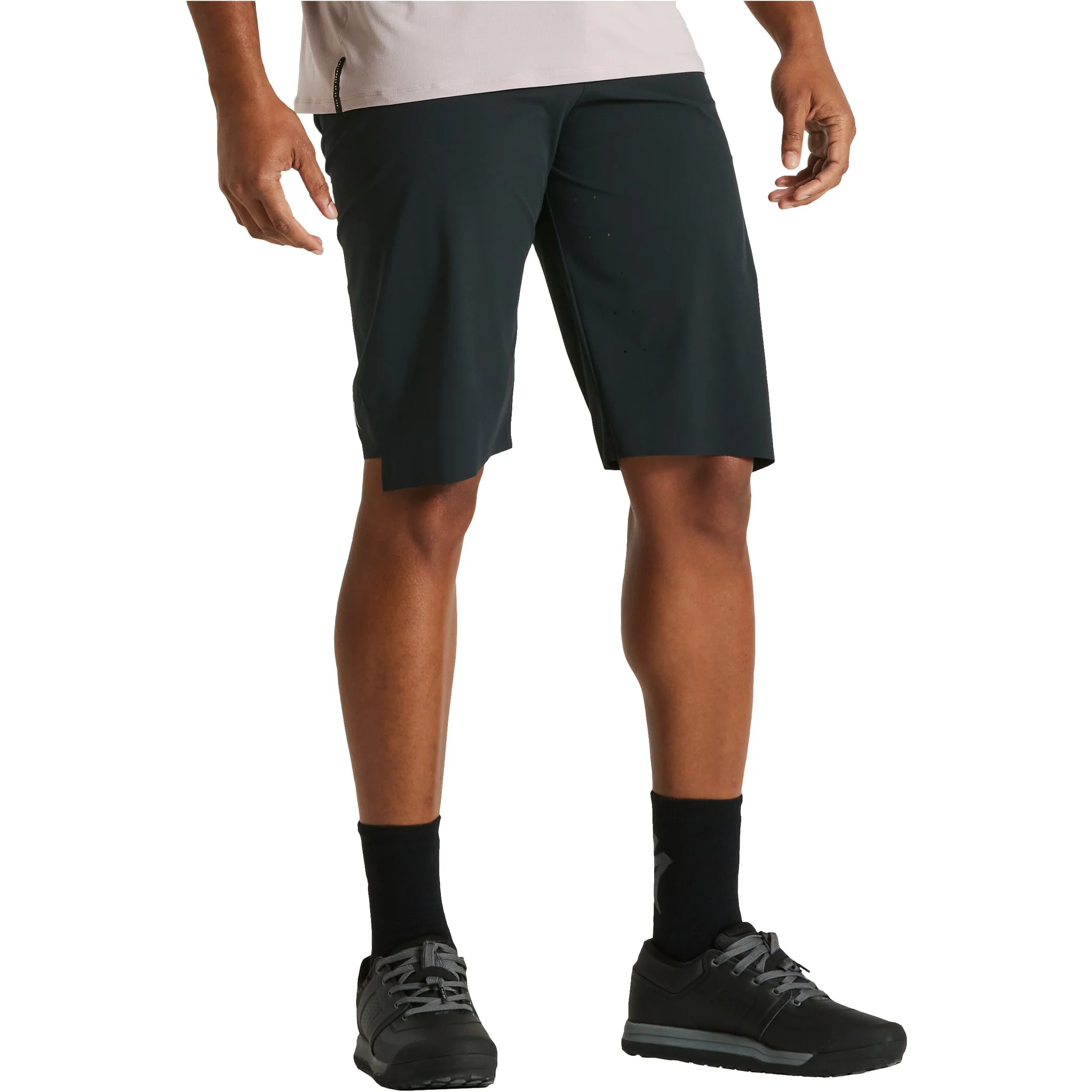 Men's Trail Air Shorts - Image 42