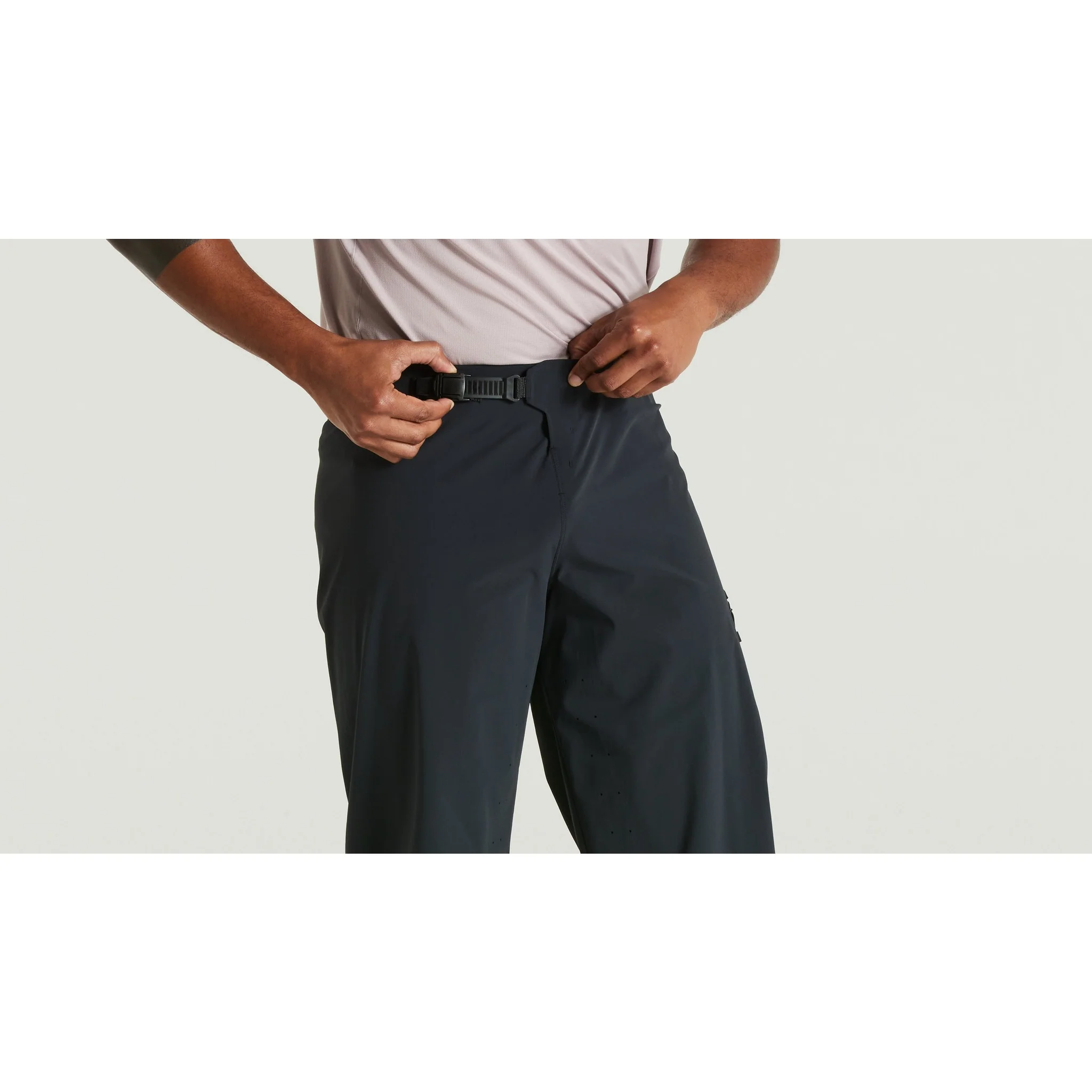 Men's Trail Air Shorts - Image 6