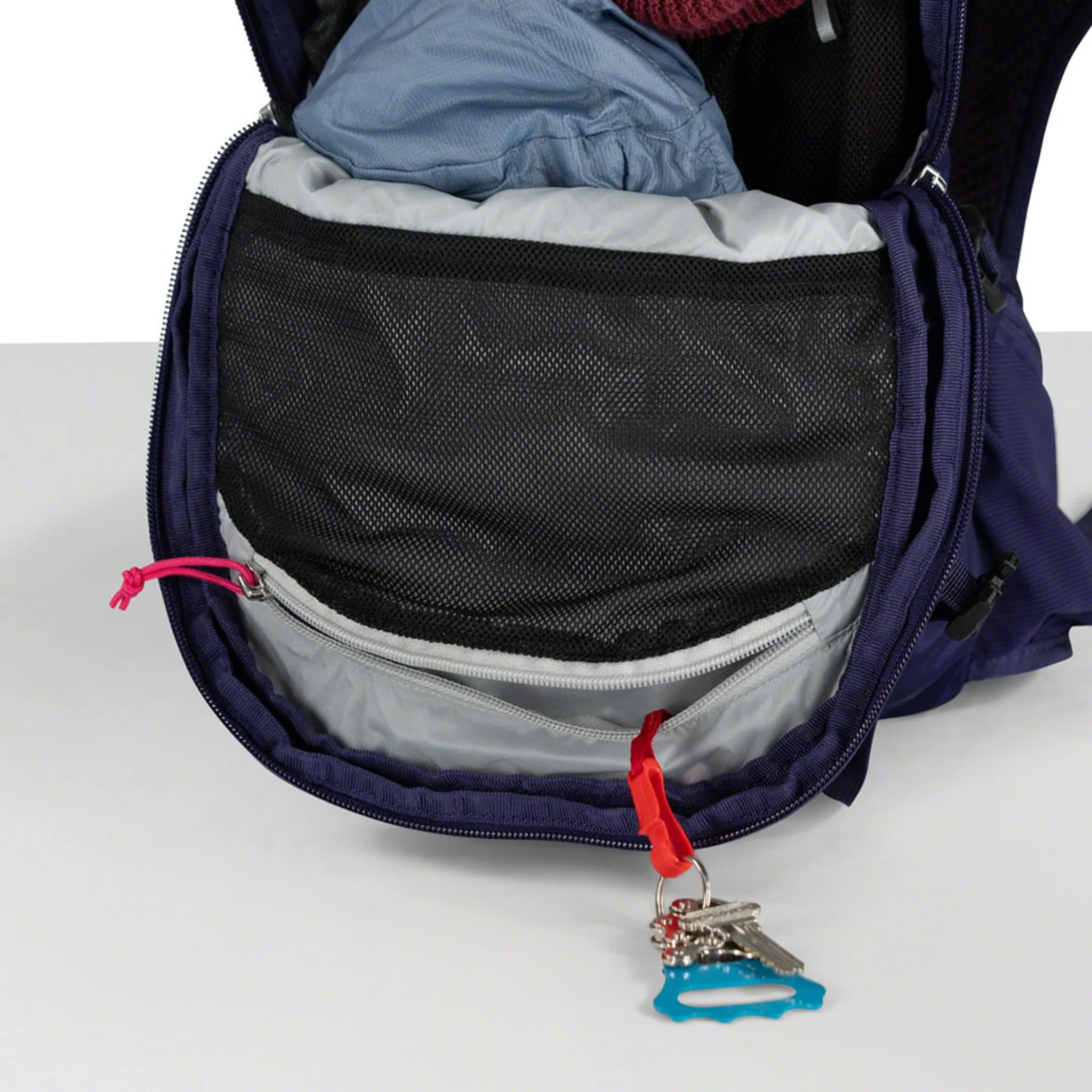 Raven Women's Hydration Pack - Image 41