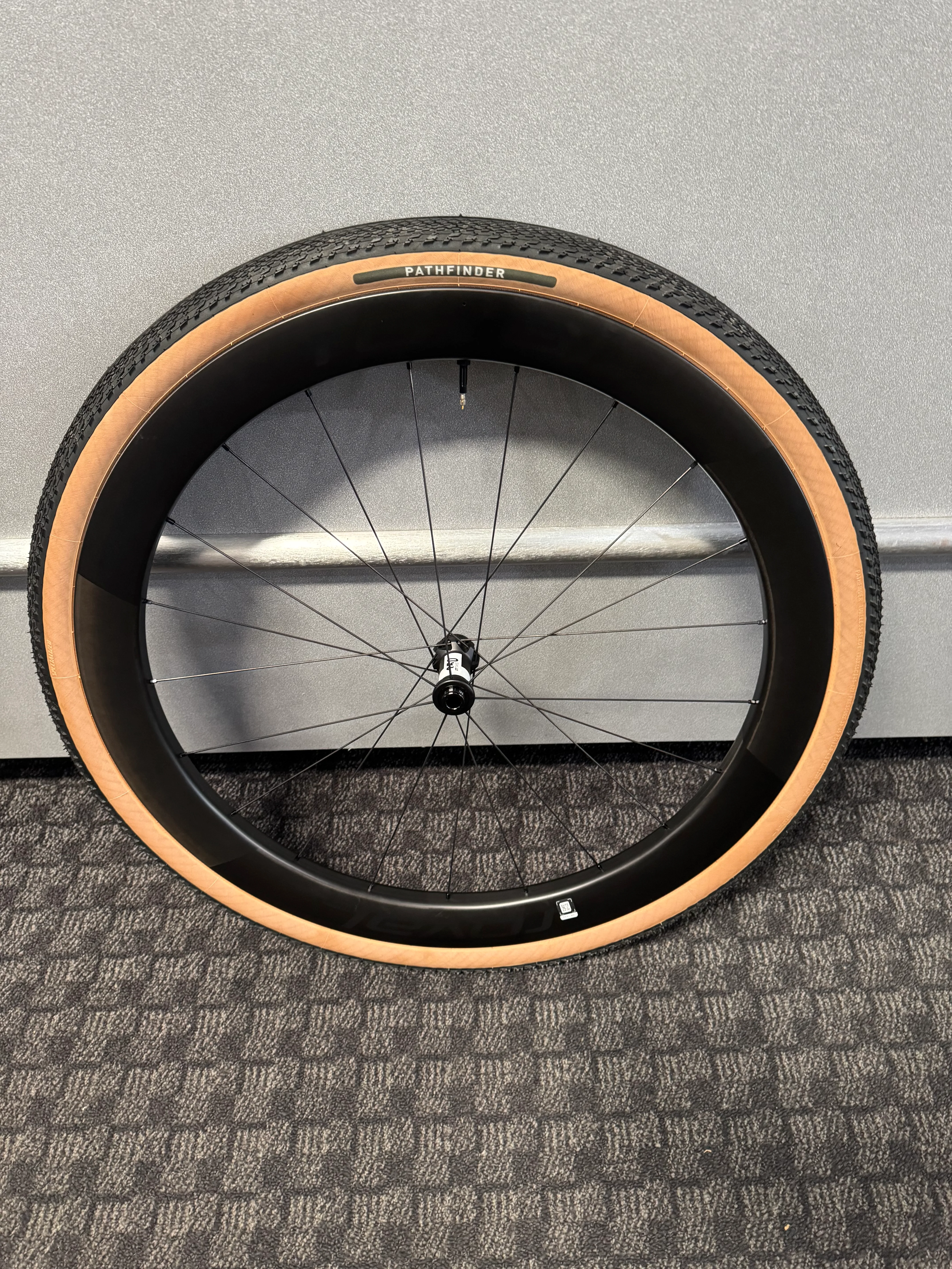 Roval Terra Aero CL Wheelset - Take-Off, Front & Rear, Includes Tires - Image 6