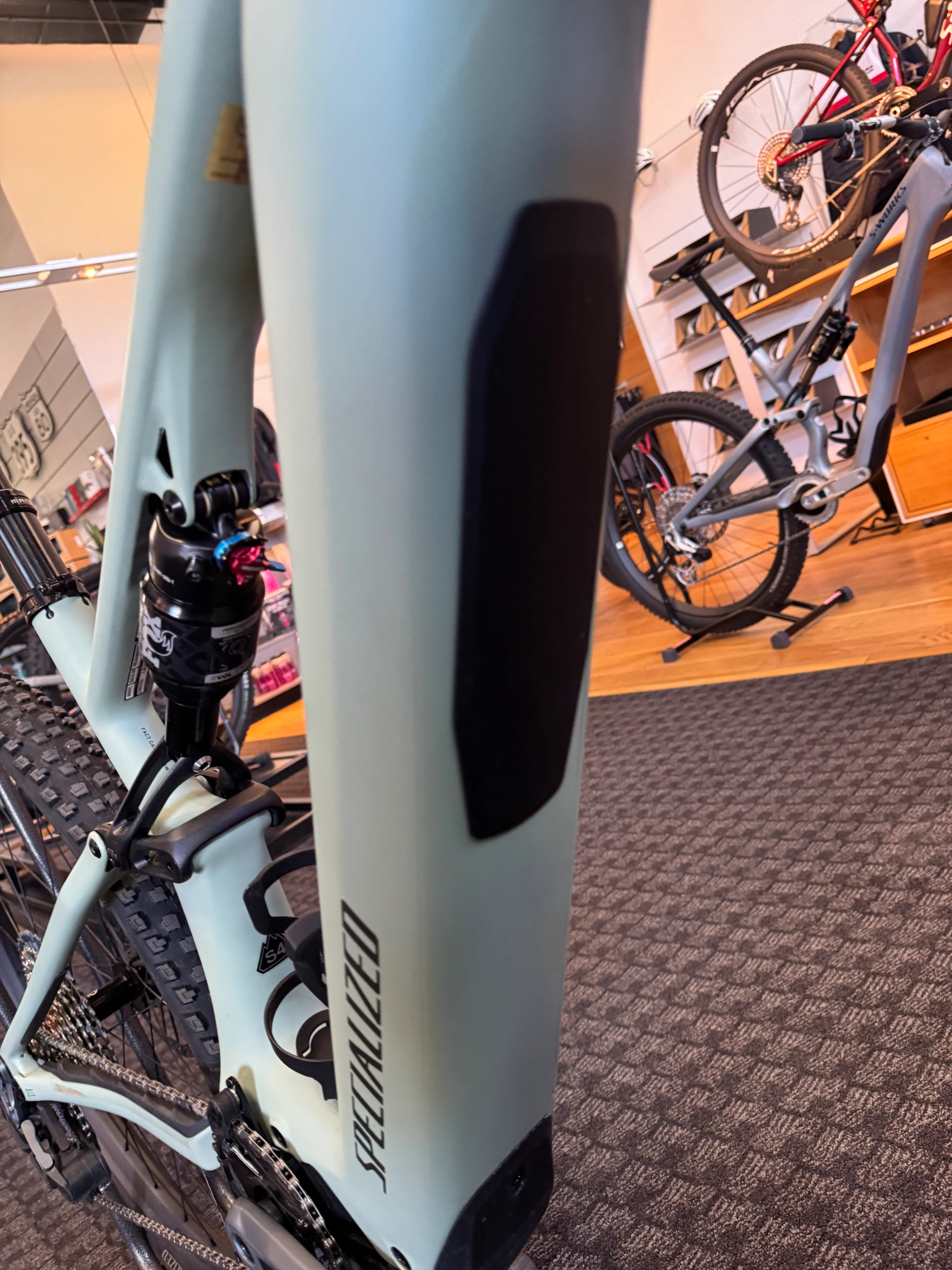 Turbo Levo R Expert - S4 Demo - 162 Miles - Image 29
