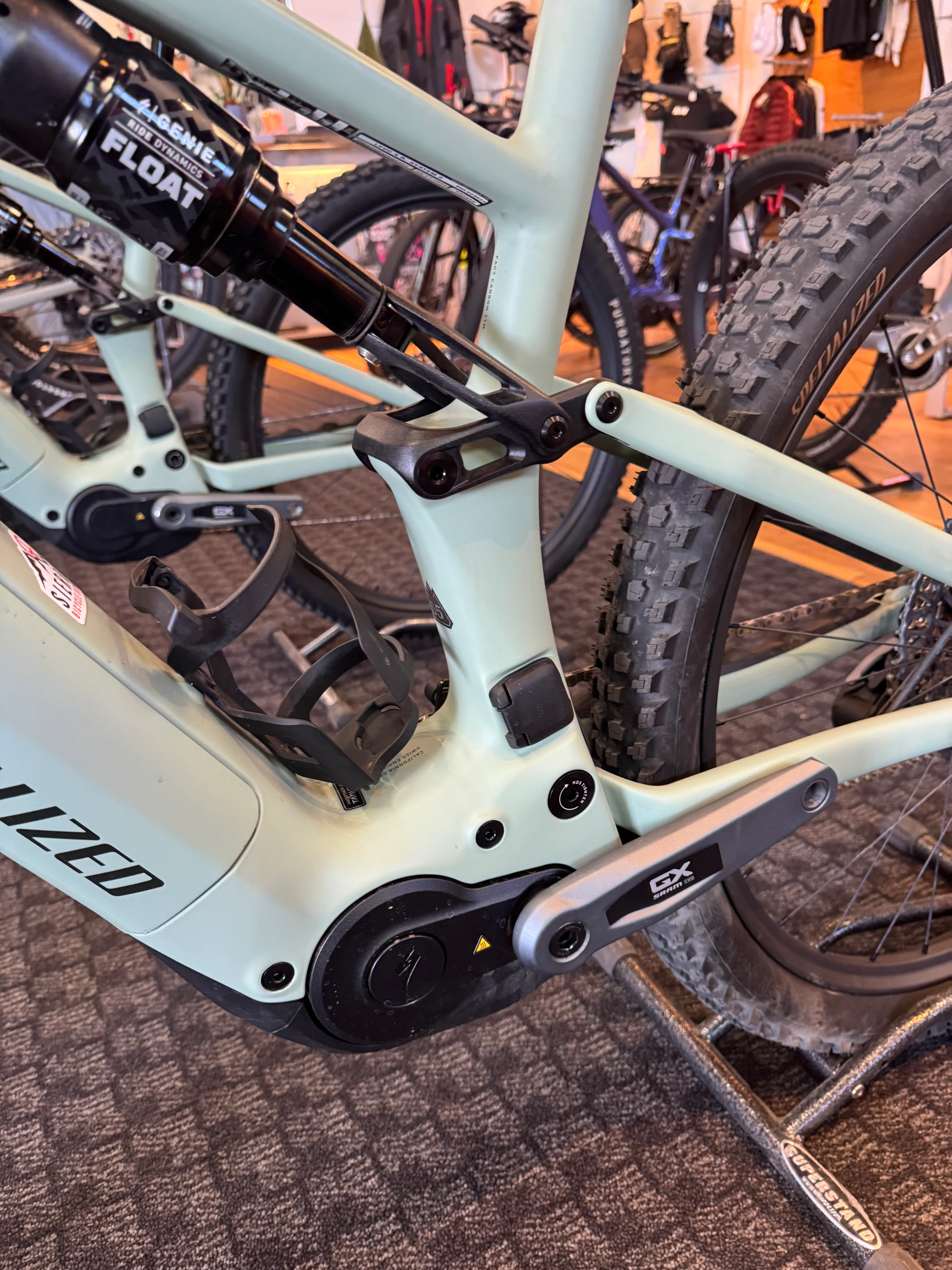 Turbo Levo R Expert - S5 Demo - 38 Miles - Image 13