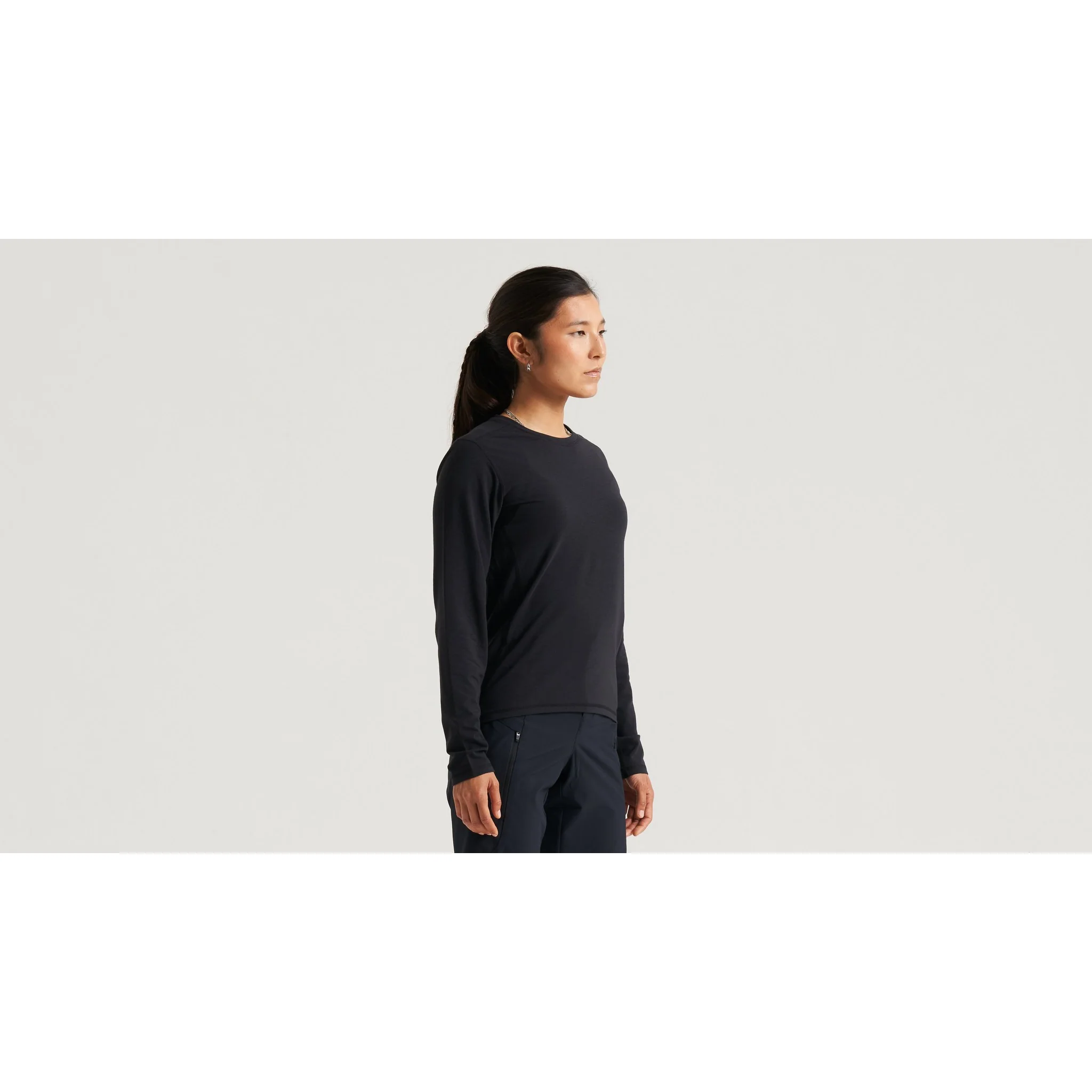Women's Traction Long Sleeve Tee - Image 7