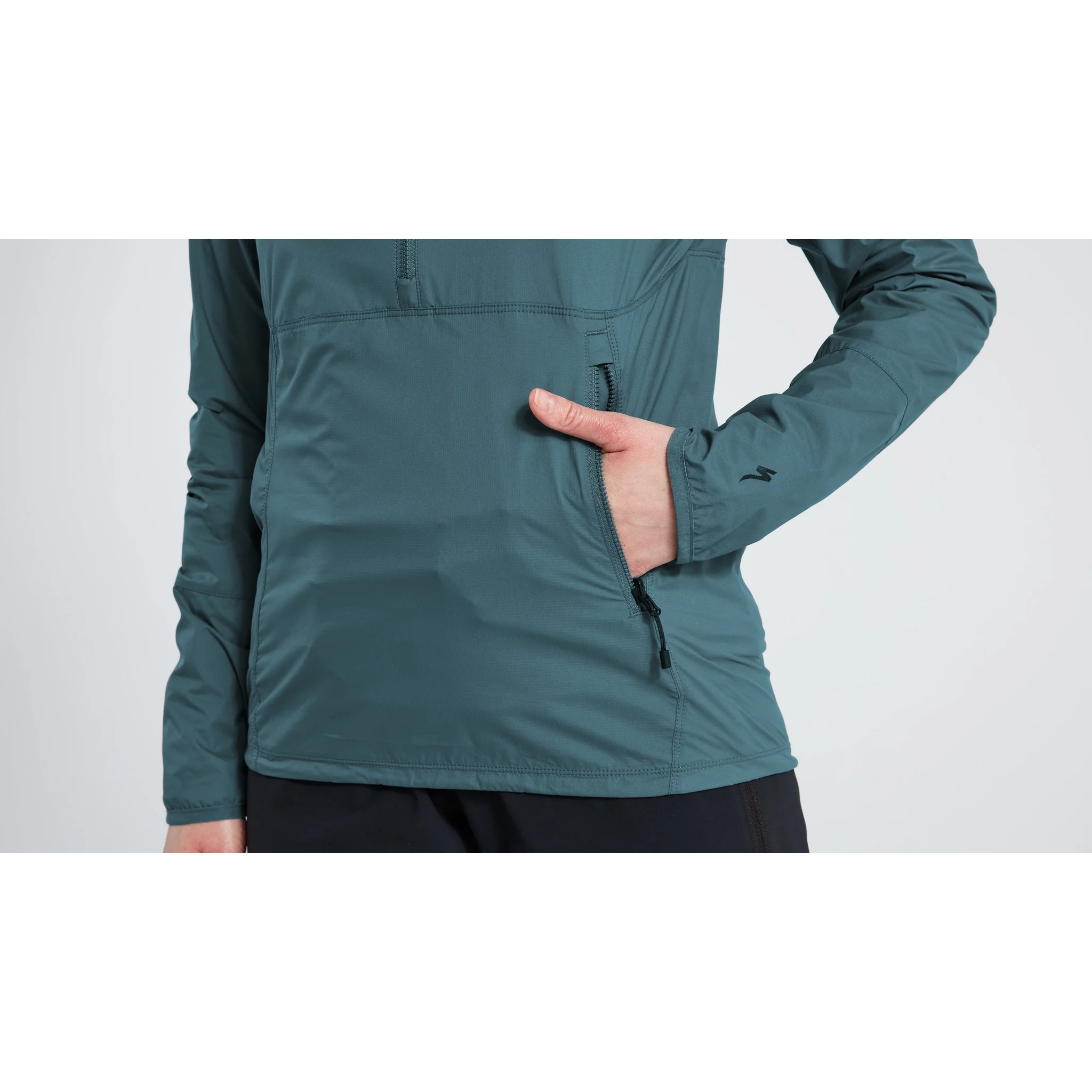 Women's Trail Wind Jacket - Image 15